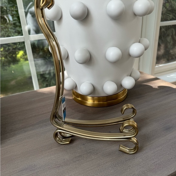 Easel for Display - Picture 3 of 4